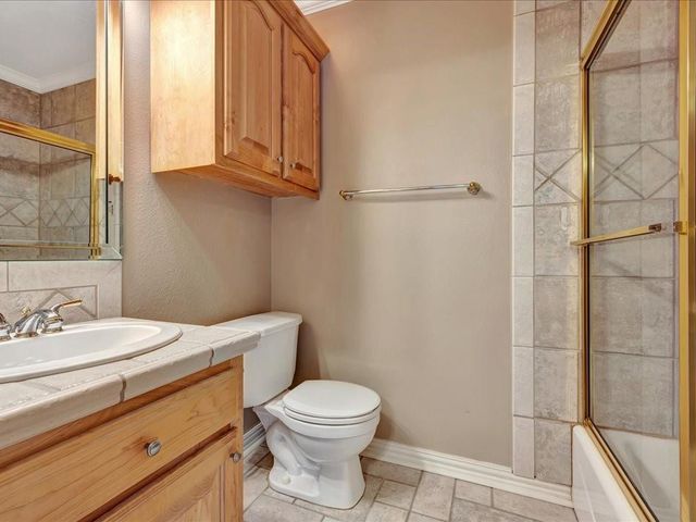 1803 Live Oak Lane, Lufkin, TX 75904