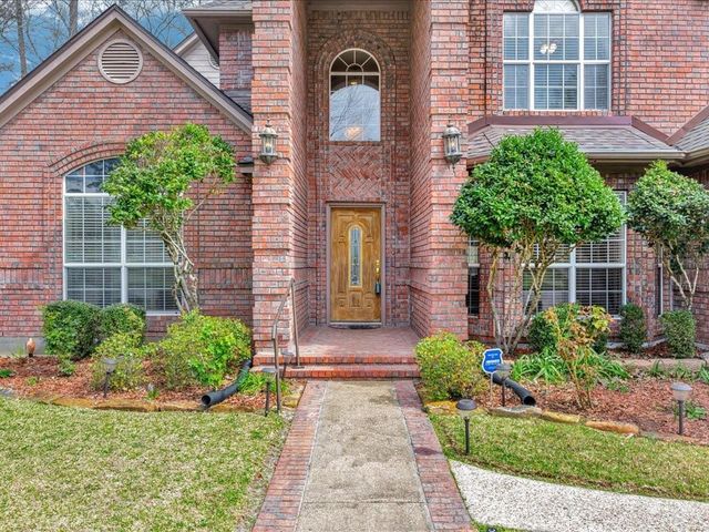 1803 Live Oak Lane, Lufkin, TX 75904