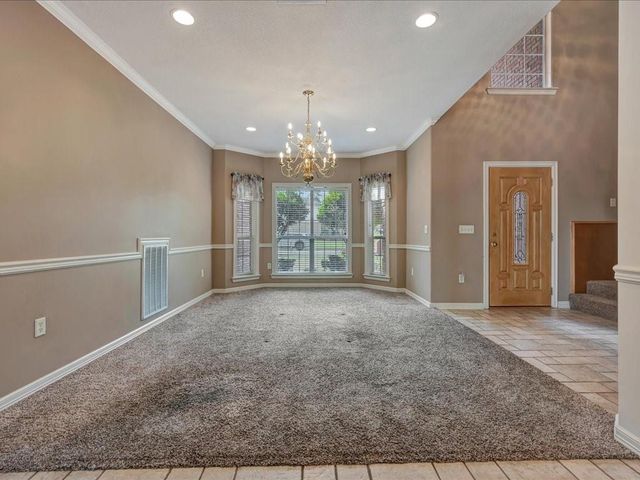 1803 Live Oak Lane, Lufkin, TX 75904