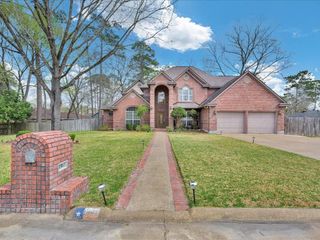 1803 Live Oak Lane, Lufkin, TX 75904