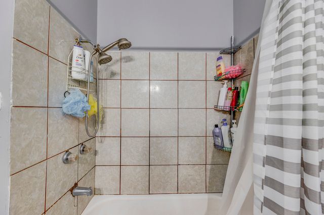 2208 W 54th Place, Chicago, IL 60609