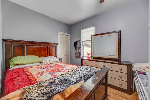 2208 W 54th Place, Chicago, IL 60609