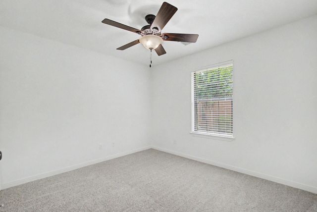 11811 Ramblewood Court, Montgomery, TX 77356