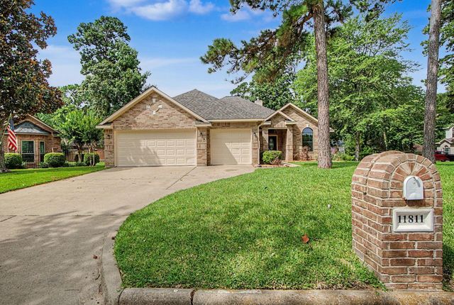 11811 Ramblewood Court, Montgomery, TX 77356