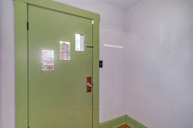 2054 N Campbell Avenue, Springfield, MO 65803