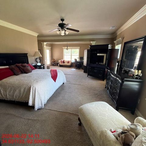 3924 Commonwealth Drive, Bryant, AR 72022