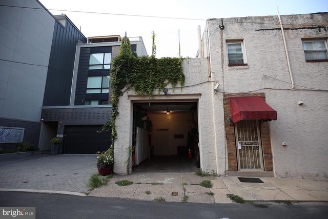 808 E PASSYUNK AVE, Philadelphia, PA 19147