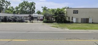 26835 Seven Mile, Redford, MI 48240