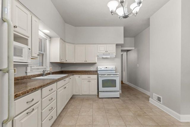 719 S STATE STREET, Appleton, WI 54911
