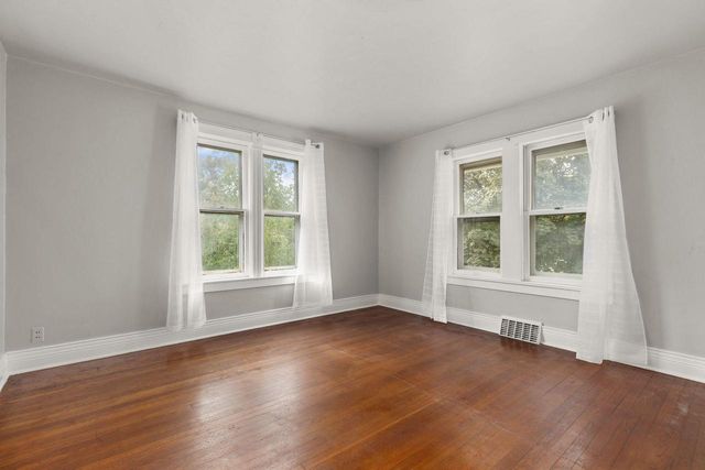 719 S STATE STREET, Appleton, WI 54911