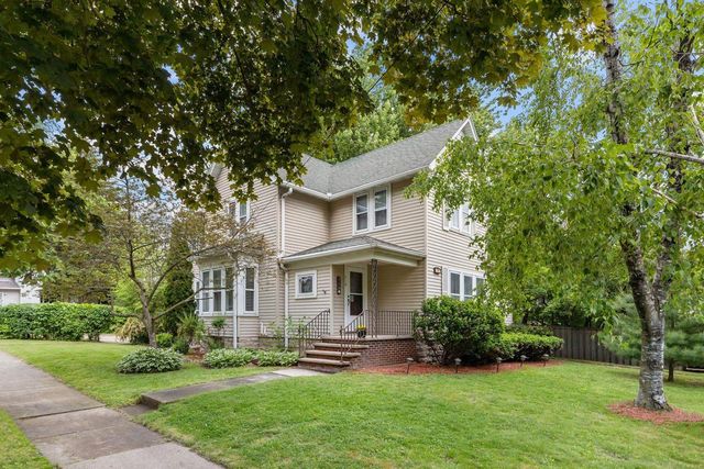719 S STATE STREET, Appleton, WI 54911