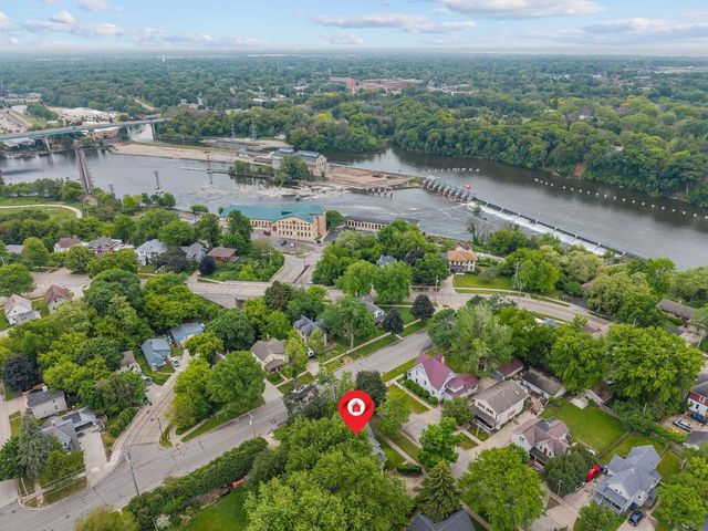 719 S STATE STREET, Appleton, WI 54911