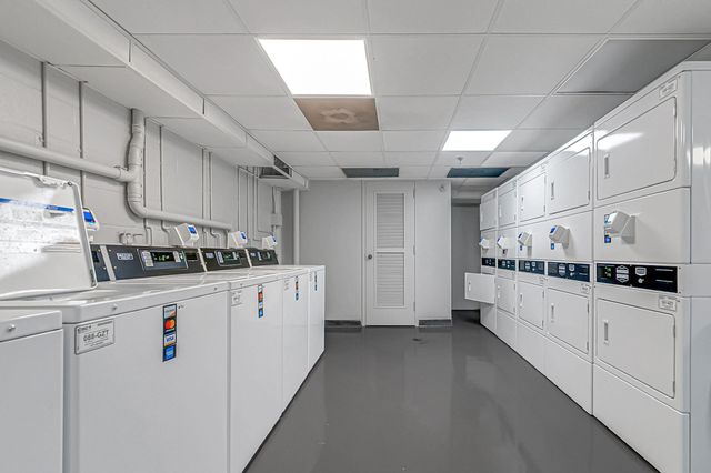 900 19th Ave S Apt 507, Nashville, TN 37212