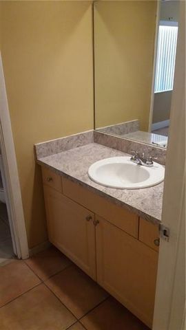 2947 Riverside Drive 129, Coral Springs, FL 33065
