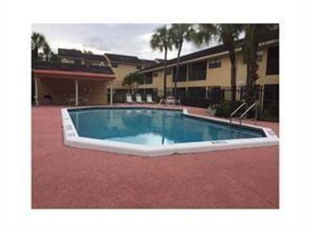 2947 Riverside Drive 129, Coral Springs, FL 33065