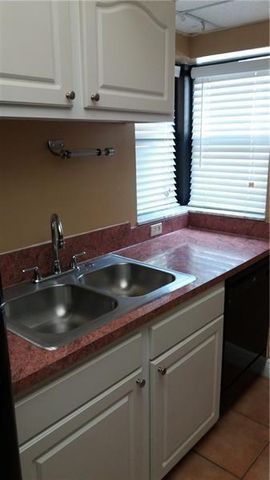 2947 Riverside Drive 129, Coral Springs, FL 33065