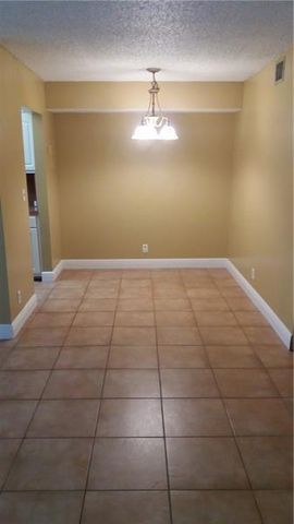 2947 Riverside Drive 129, Coral Springs, FL 33065