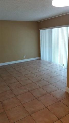 2947 Riverside Drive 129, Coral Springs, FL 33065