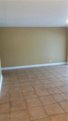 2947 Riverside Drive 129, Coral Springs, FL 33065