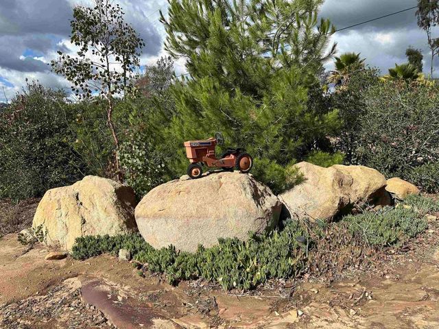 2494 Donnil Lane, Fallbrook, CA 92028