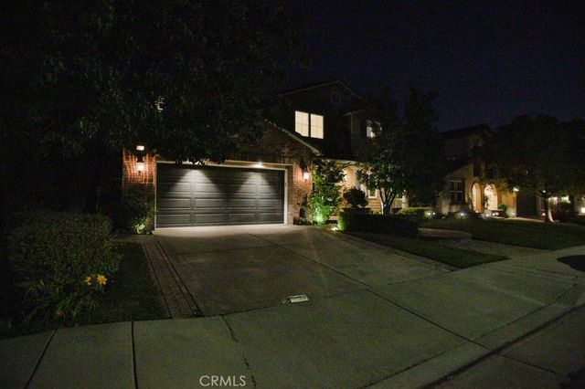 2483 N Highwood, Orange, CA 92867