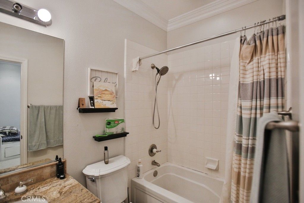 Image 12 of property listing at 2483 N Highwood, Orange, CA 92867