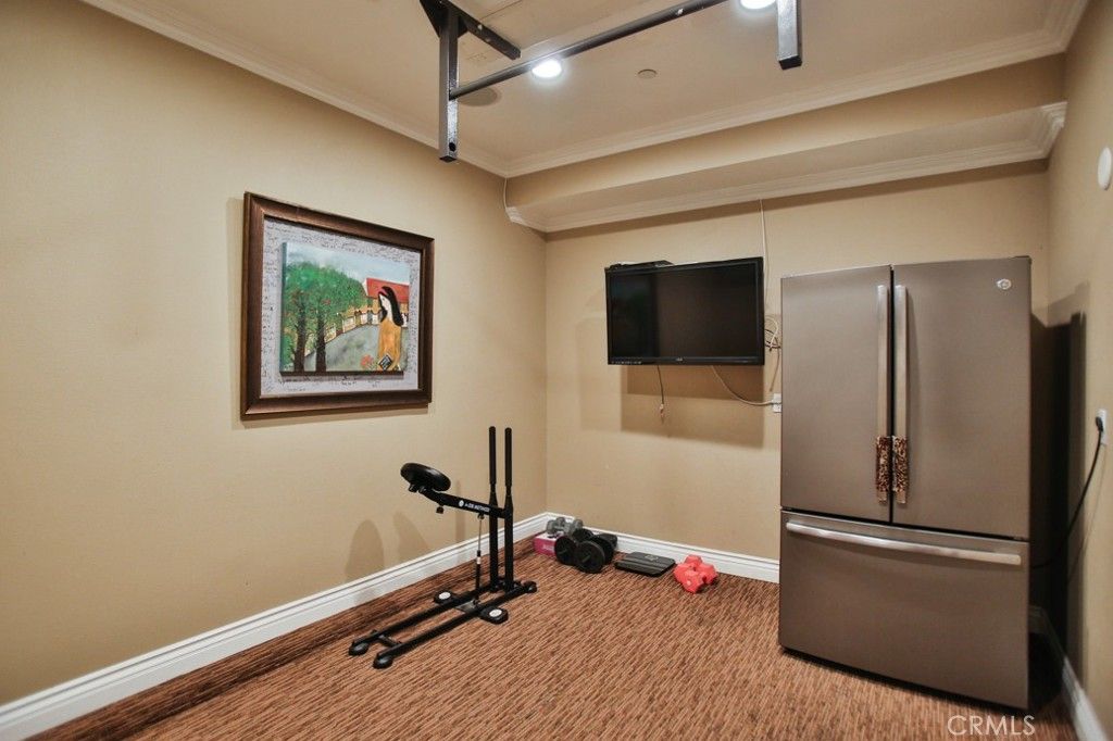 Image 18 of property listing at 2483 N Highwood, Orange, CA 92867