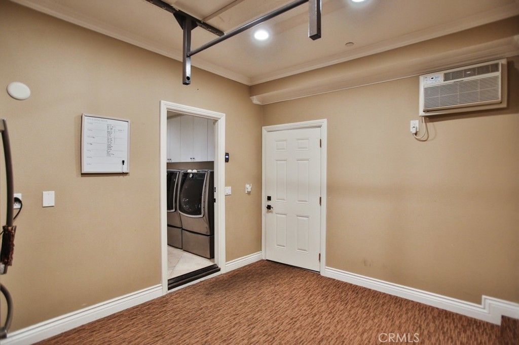 Image 19 of property listing at 2483 N Highwood, Orange, CA 92867