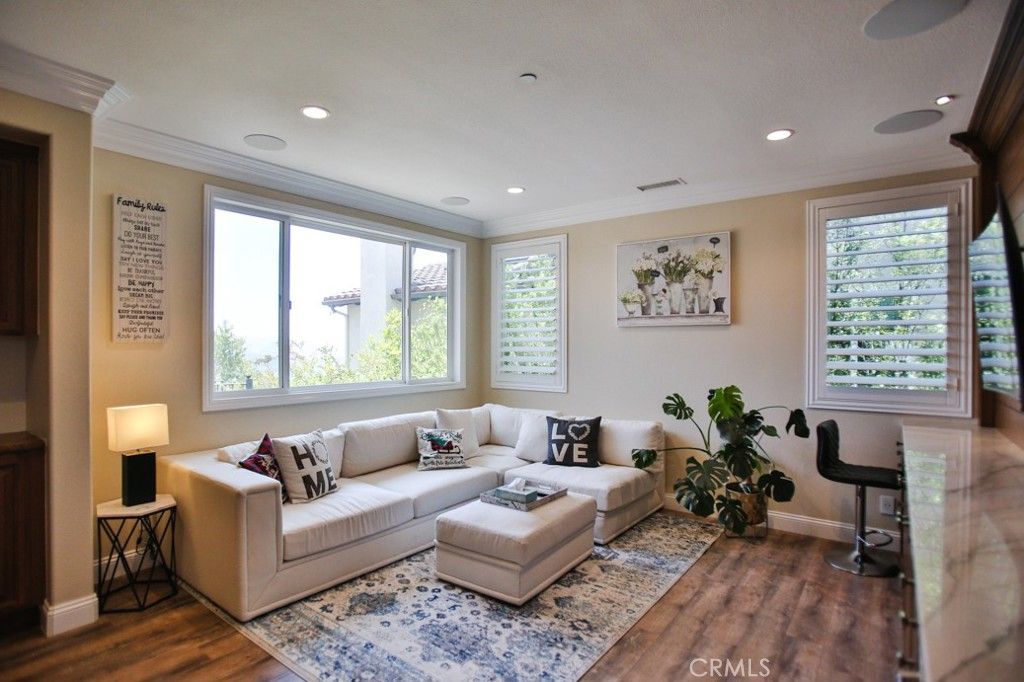 Image 31 of property listing at 2483 N Highwood, Orange, CA 92867