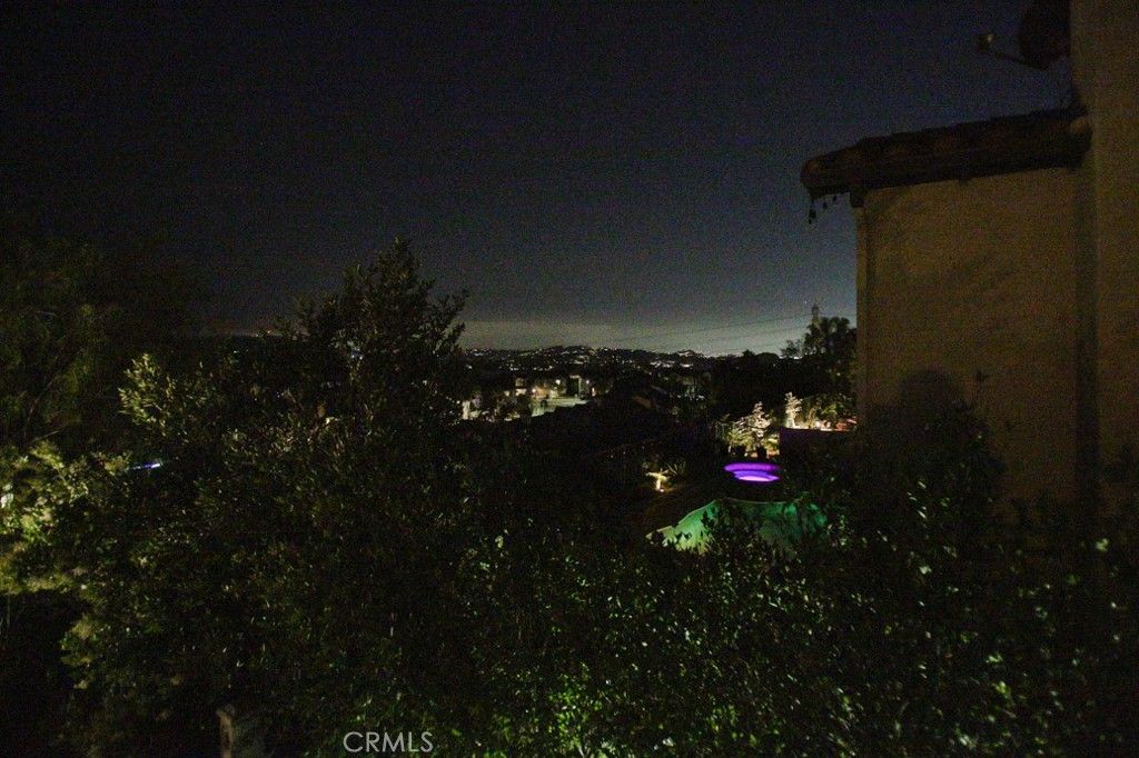 Image 4 of property listing at 2483 N Highwood, Orange, CA 92867