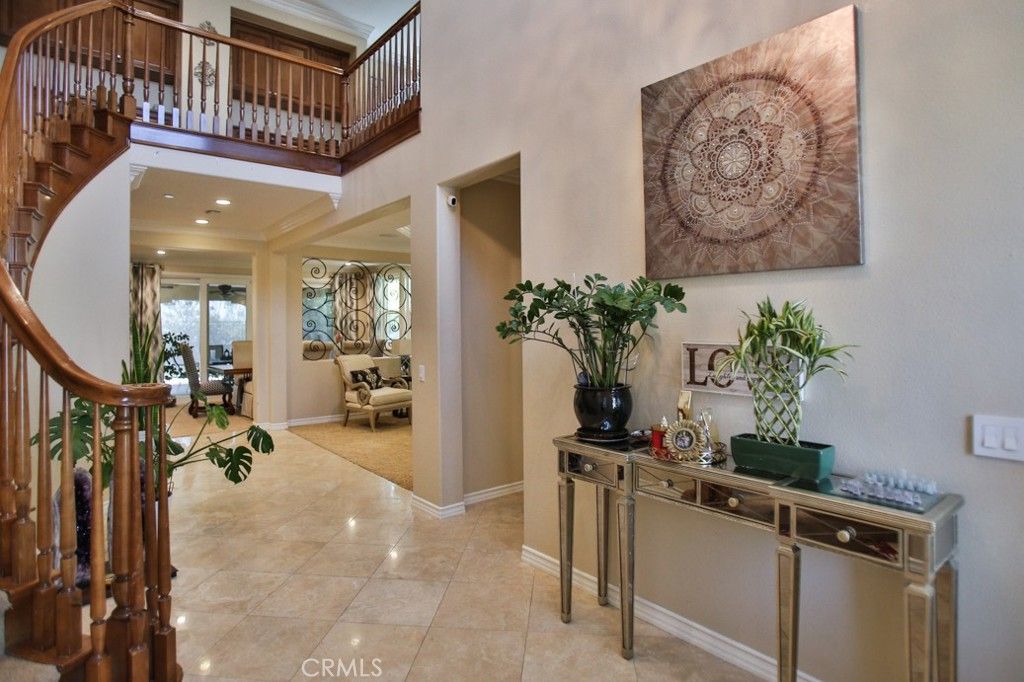 Image 5 of property listing at 2483 N Highwood, Orange, CA 92867