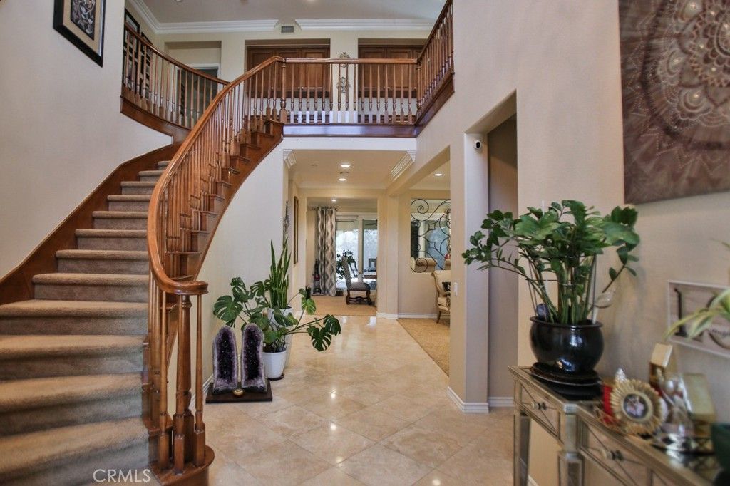 Image 6 of property listing at 2483 N Highwood, Orange, CA 92867