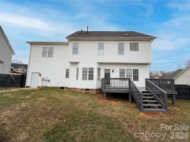 368 Holstein Drive, Dallas, NC 28034