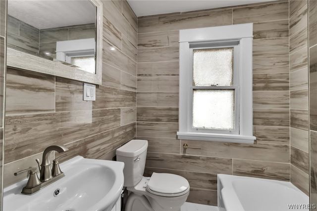 231 Stevens Avenue, Buffalo, NY 14215