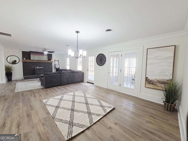 940 Pineview Road, Covington, GA 30014