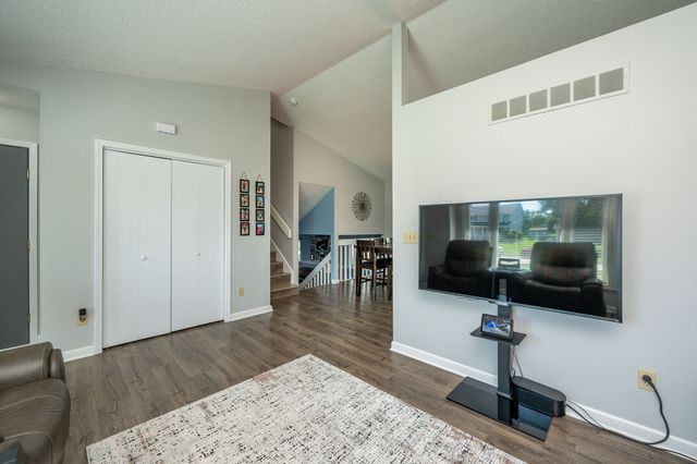 205 7th Street NW, Altoona, IA 50009