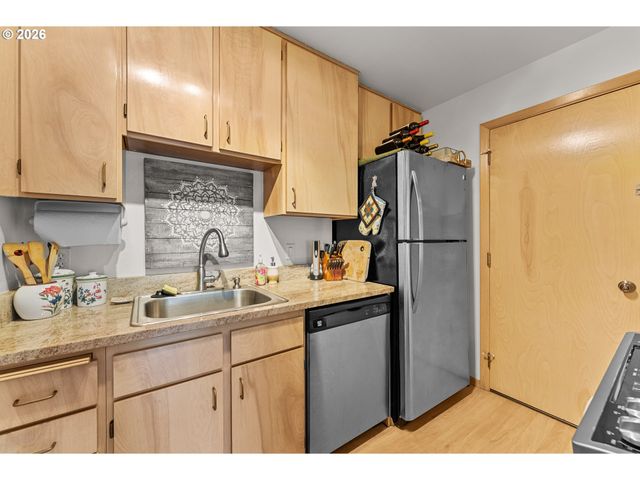 1712 ARCH Ln, Brookings, OR 97415