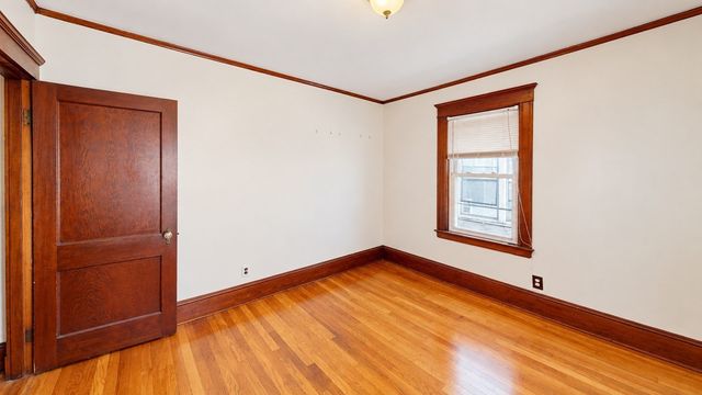 20 Lyne Rd 2, Boston, MA 02135