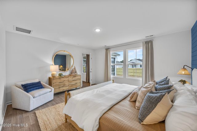 1037 Brooke Ridge Lane, Southport, NC 28461