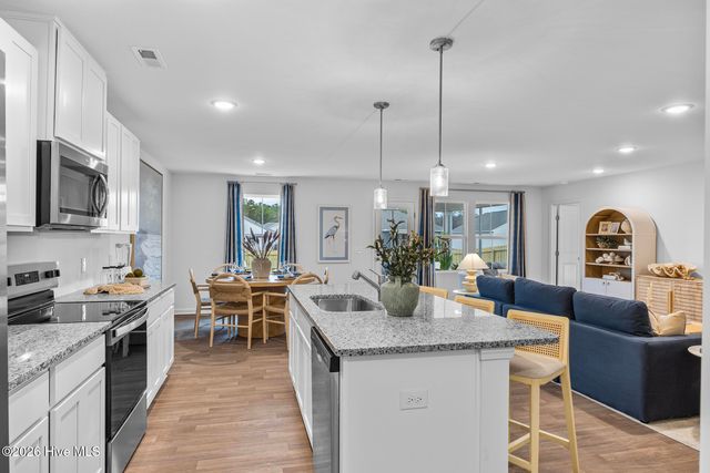 1037 Brooke Ridge Lane, Southport, NC 28461