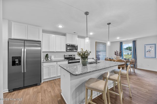 1037 Brooke Ridge Lane, Southport, NC 28461