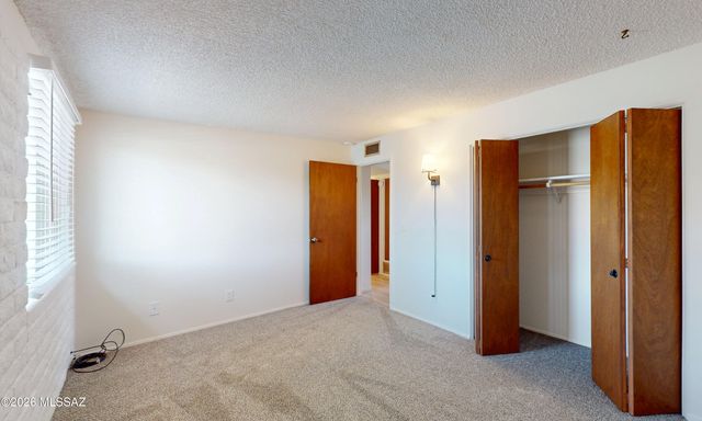 3241 S Mead Avenue, Tucson, AZ 85730