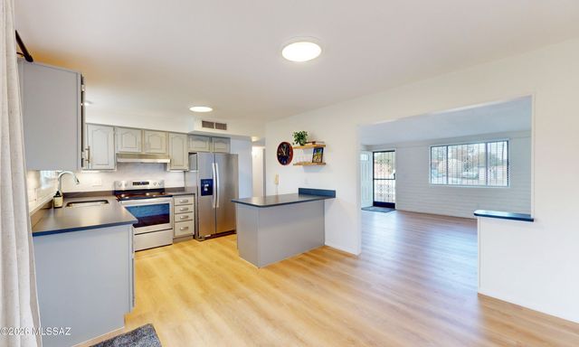 3241 S Mead Avenue, Tucson, AZ 85730