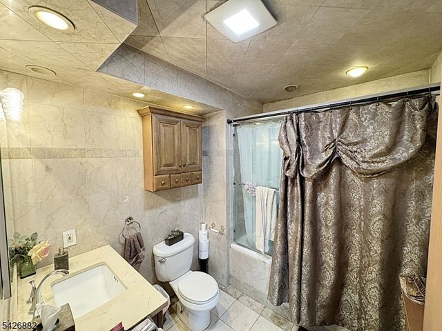 84 Saint Marys Pl, Nutley Twp., NJ 07110