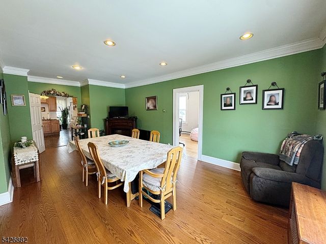 84 Saint Marys Pl, Nutley Twp., NJ 07110