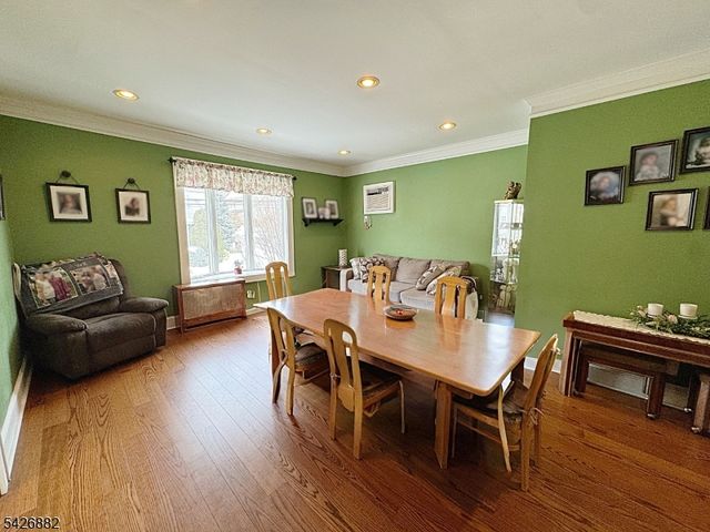 84 Saint Marys Pl, Nutley Twp., NJ 07110