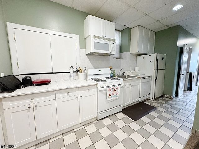 84 Saint Marys Pl, Nutley Twp., NJ 07110