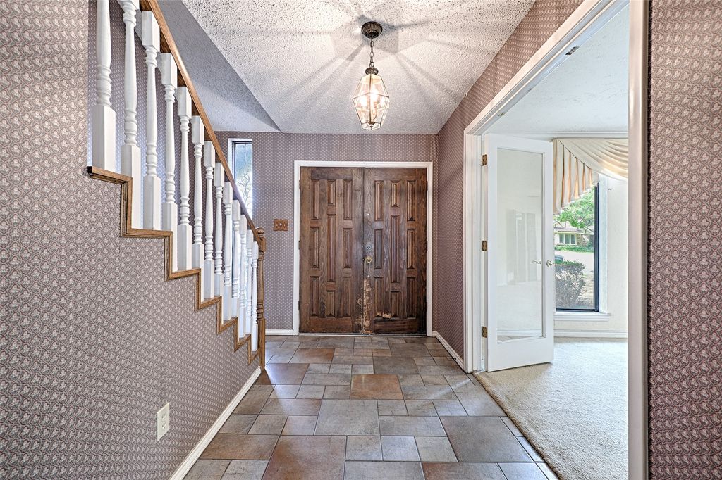 3004 Wingren Road, Irving, TX 75062 — photo 3