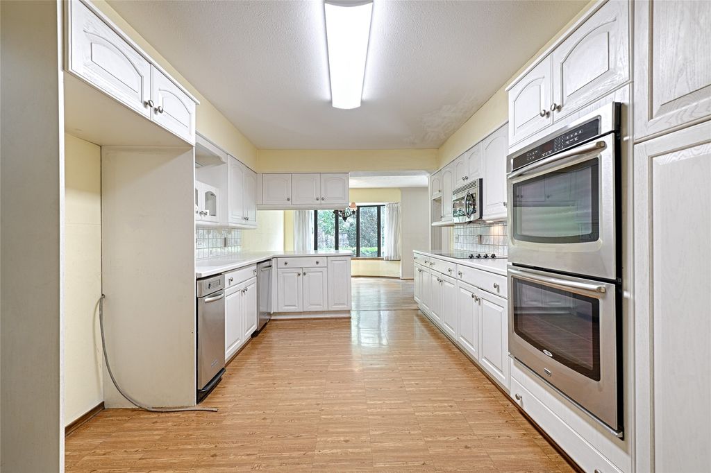 3004 Wingren Road, Irving, TX 75062 — photo 5