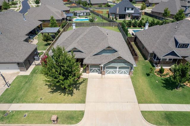 8621 NW 127th Street, Oklahoma City, OK 73142